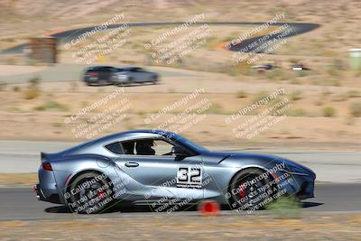 media/Oct-01-2022-Team Topak Racing (Sat) [[f860fb51be]]/2-Inter Low 2/session 1 turn 3/
